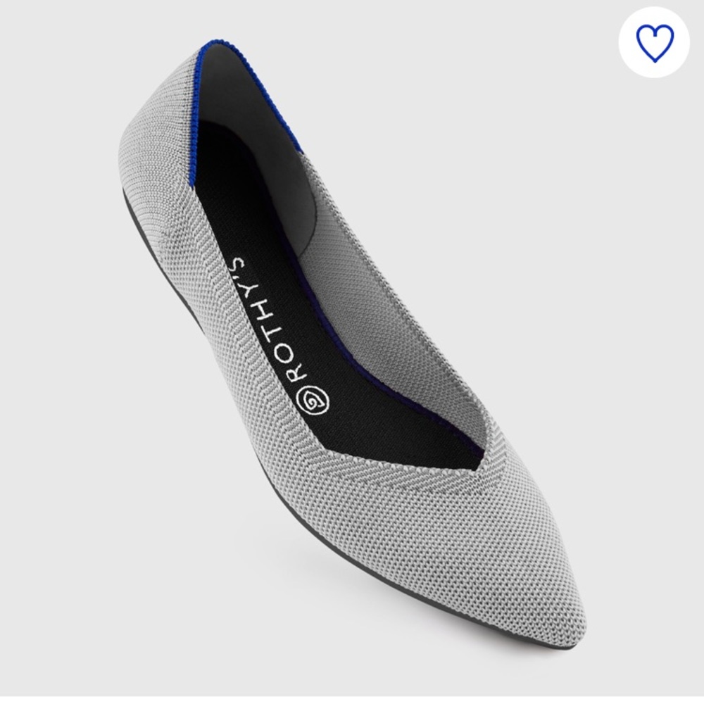 Rothy’s pointed pointed toe flat - like new!